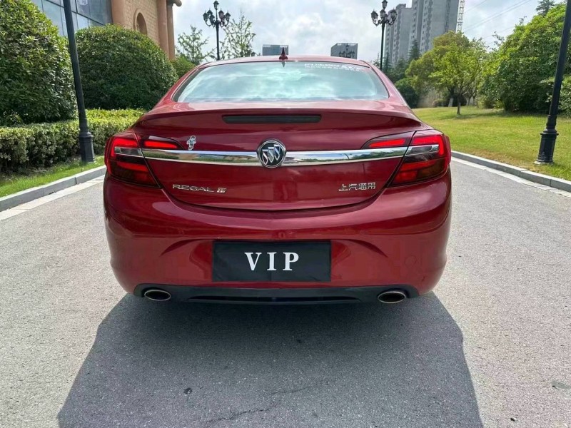 东营16年别克君威6