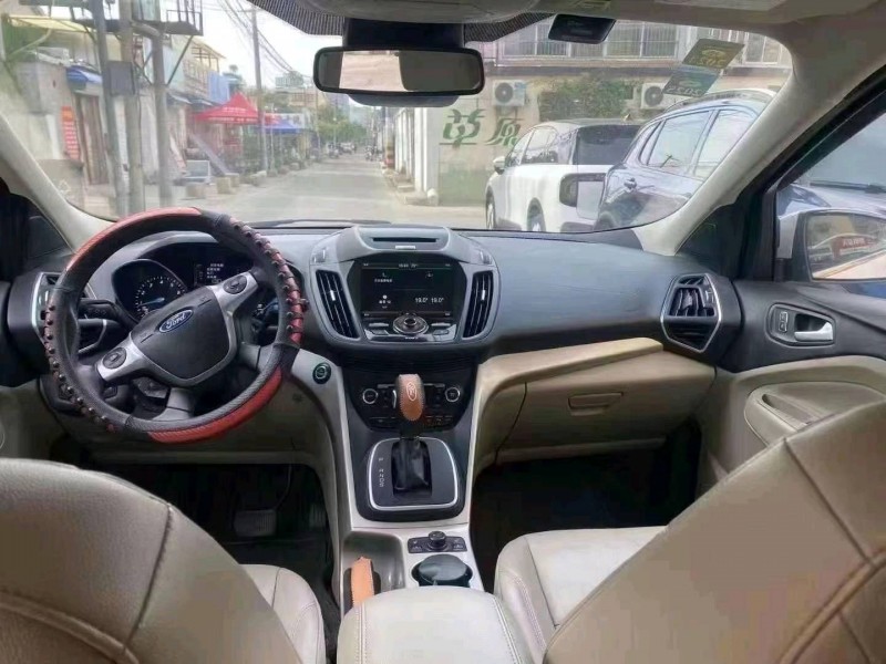 苏州14年福特翼虎3