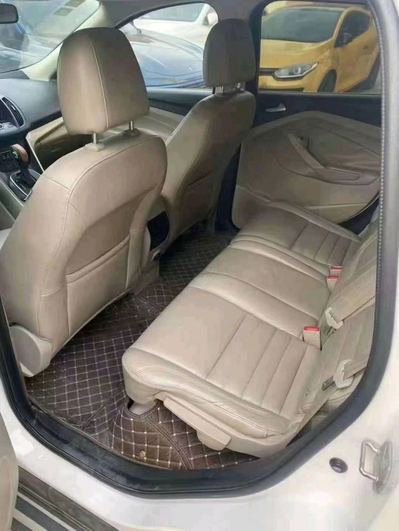 苏州14年福特翼虎6