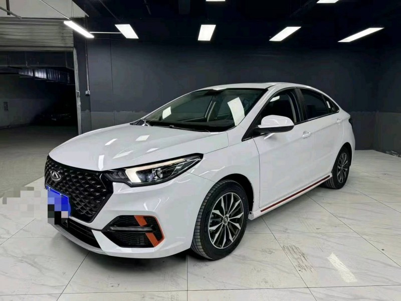 成都24年奇瑞艾瑞泽2