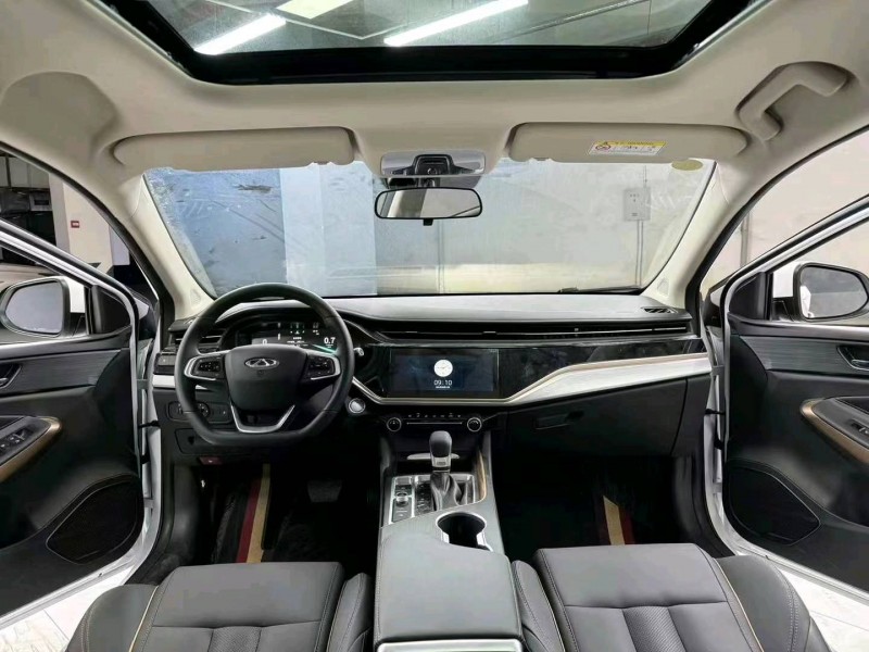 成都24年奇瑞艾瑞泽6