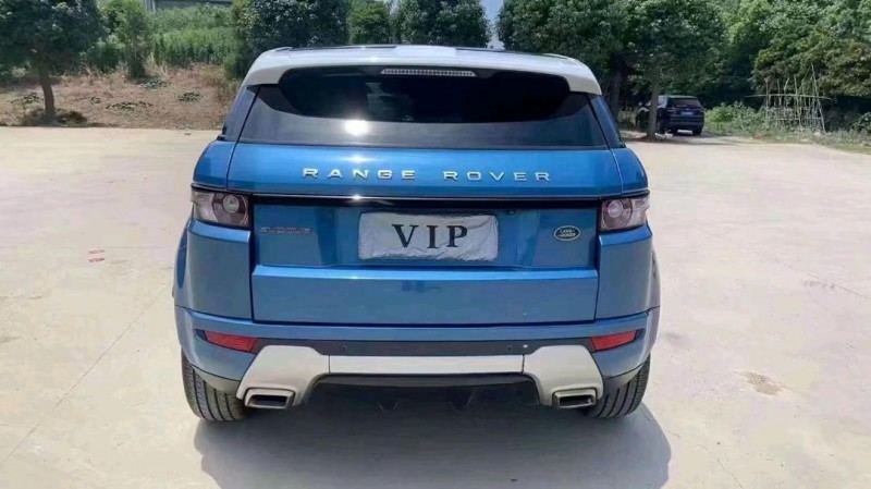 苏州14年路虎极光5