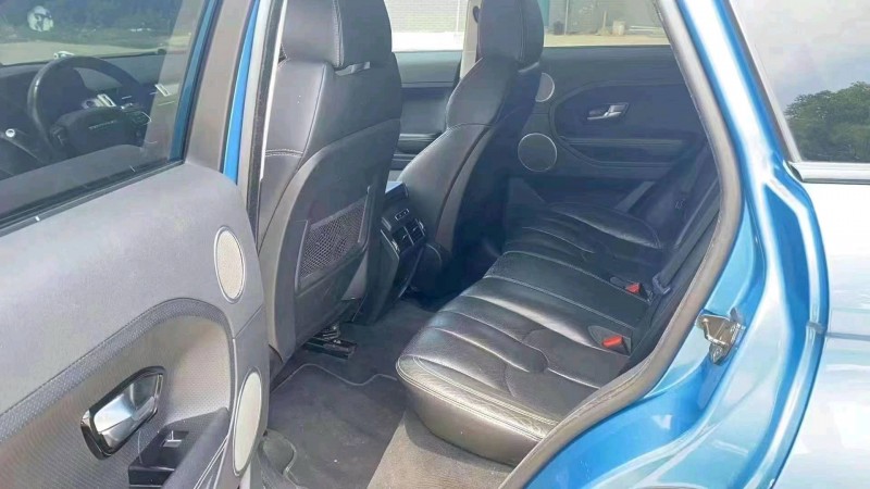 苏州14年路虎极光6