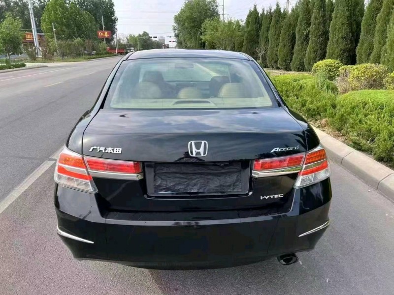 东营13年本田雅阁9