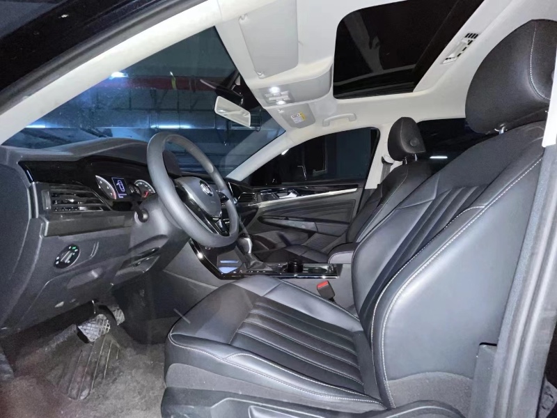 成都20年大众帕萨特3