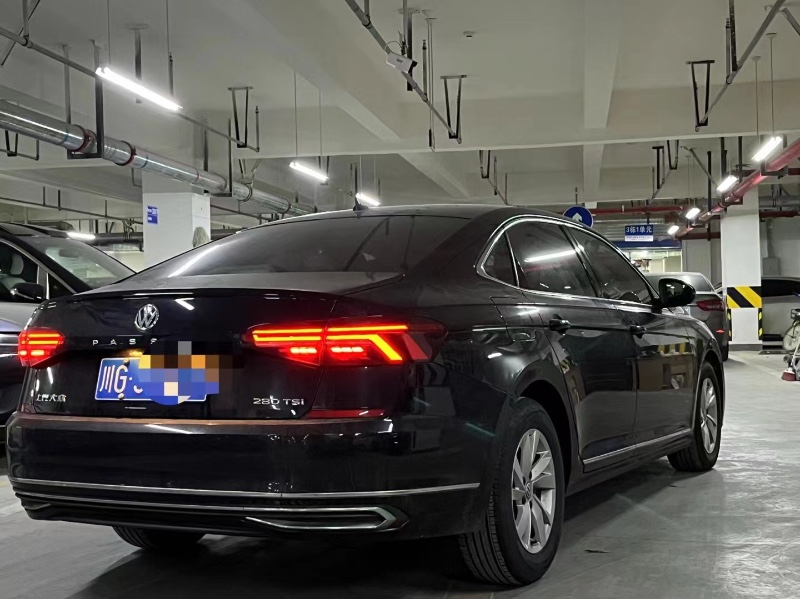 成都20年大众帕萨特5