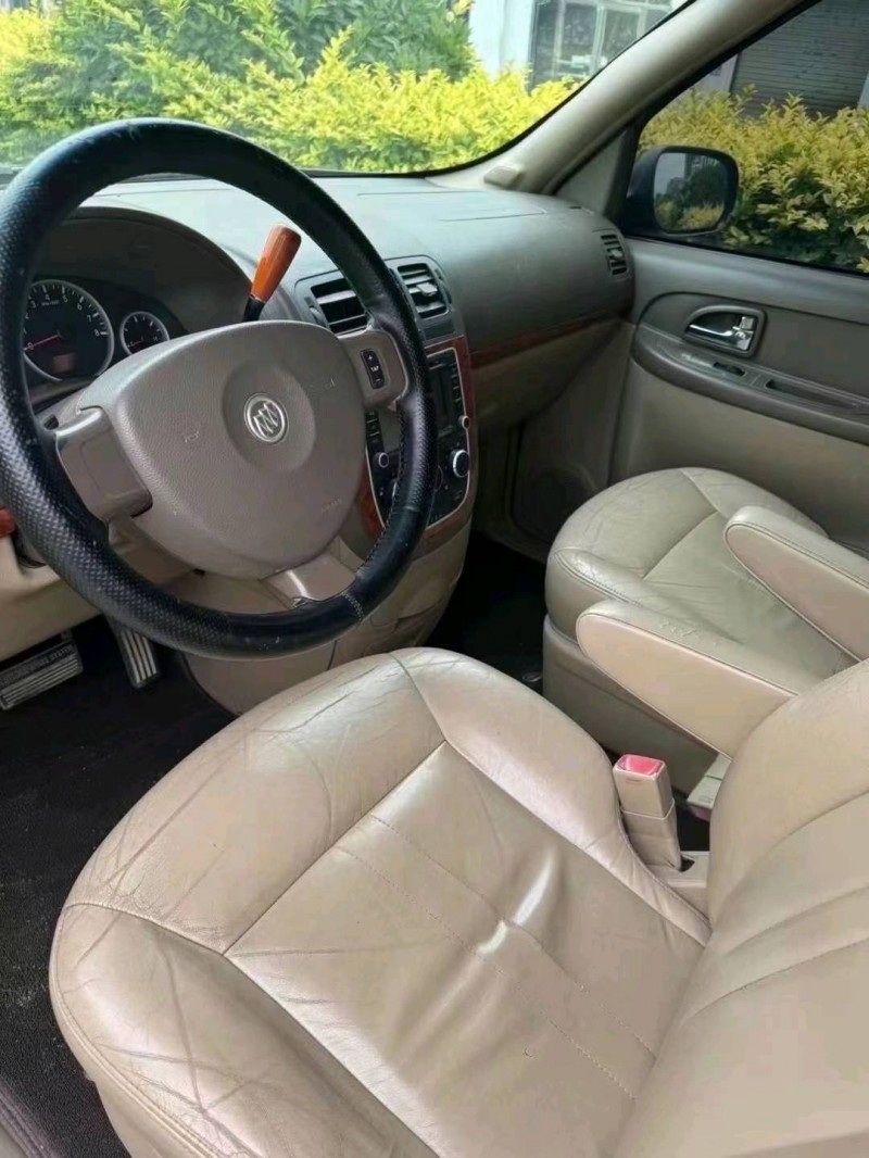 菏泽13年别克GL82