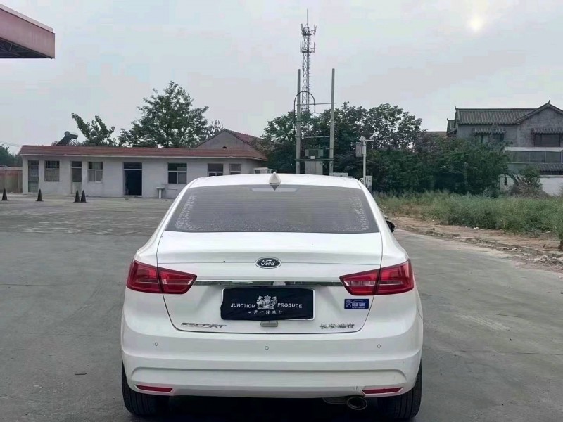 菏泽18年福特福睿斯7