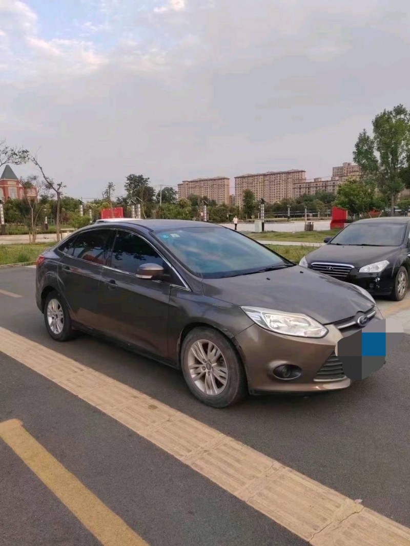 菏泽15年福特福克斯3