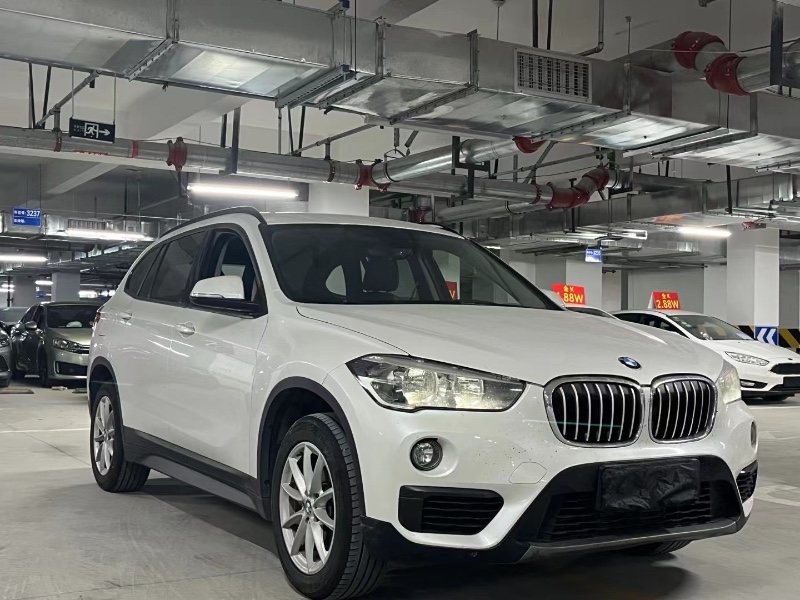 成都19年宝马X12