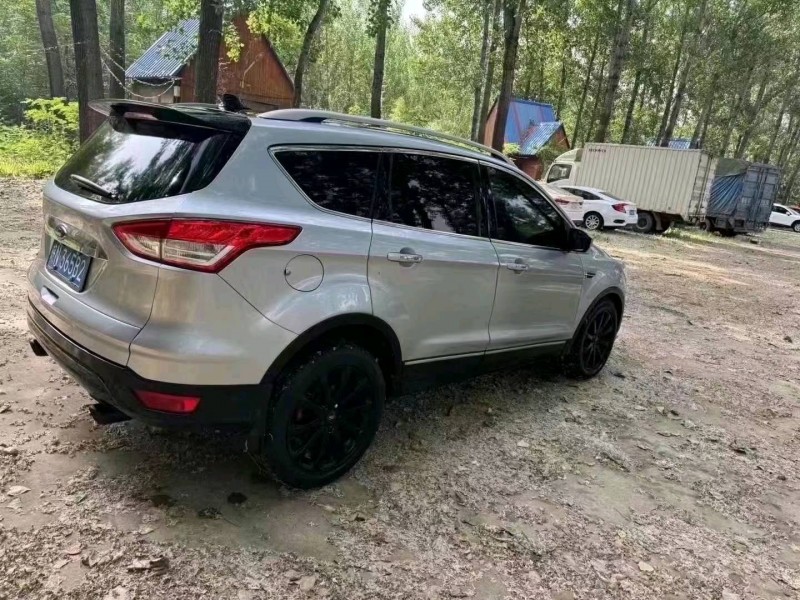 菏泽14年福特翼虎5