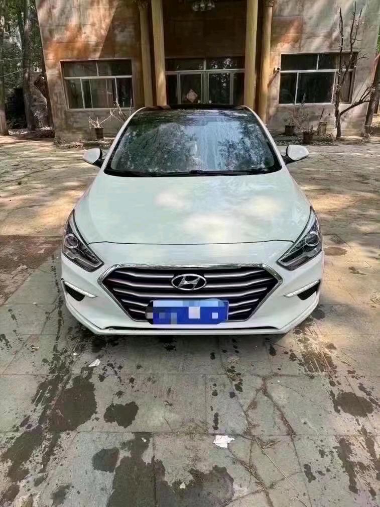 菏泽19年现代名图1