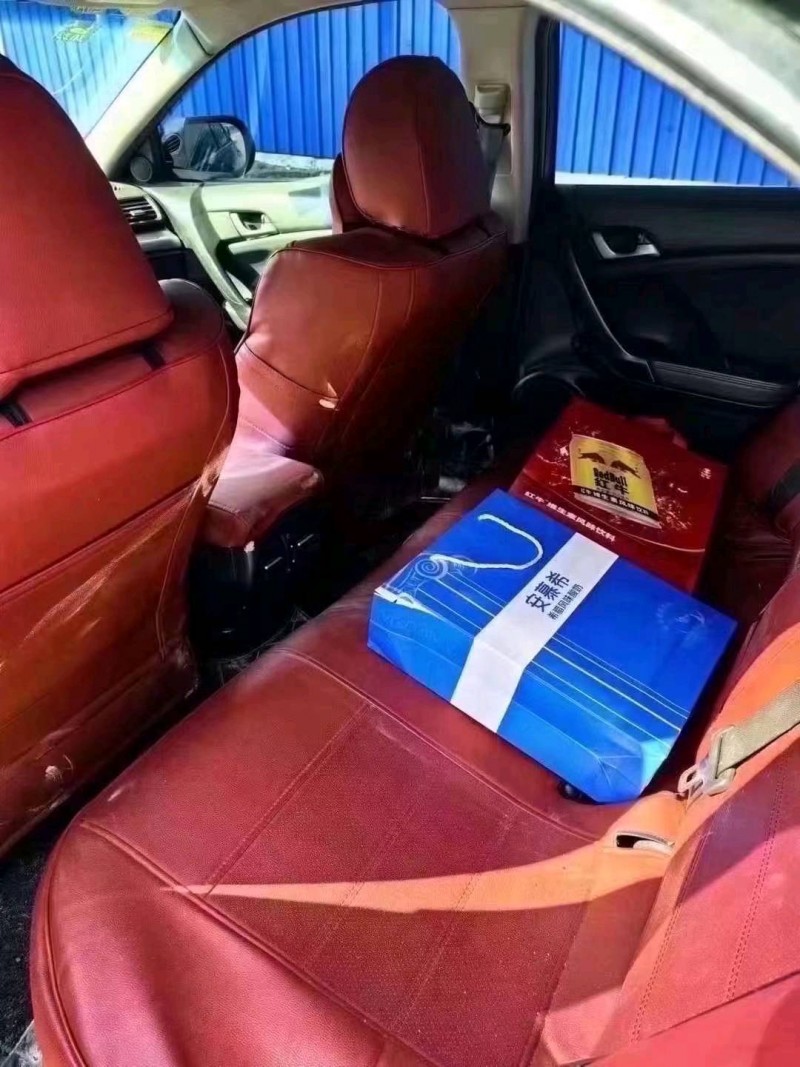 菏泽11年本田思铂睿7