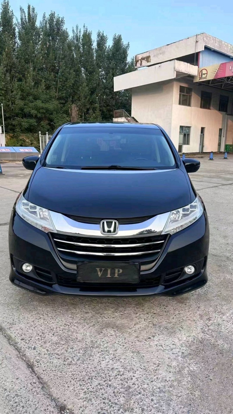 济宁16年本田奥德赛1