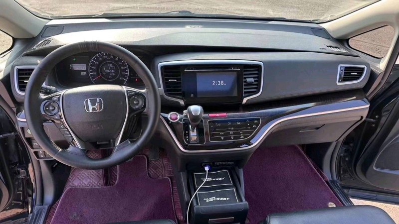 济宁16年本田奥德赛4