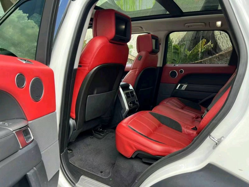 深圳20年路虎揽胜运动5