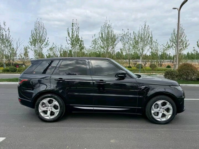 枣庄19年路虎揽胜运动6