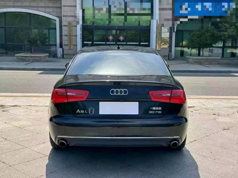 青岛12年奥迪A6L9