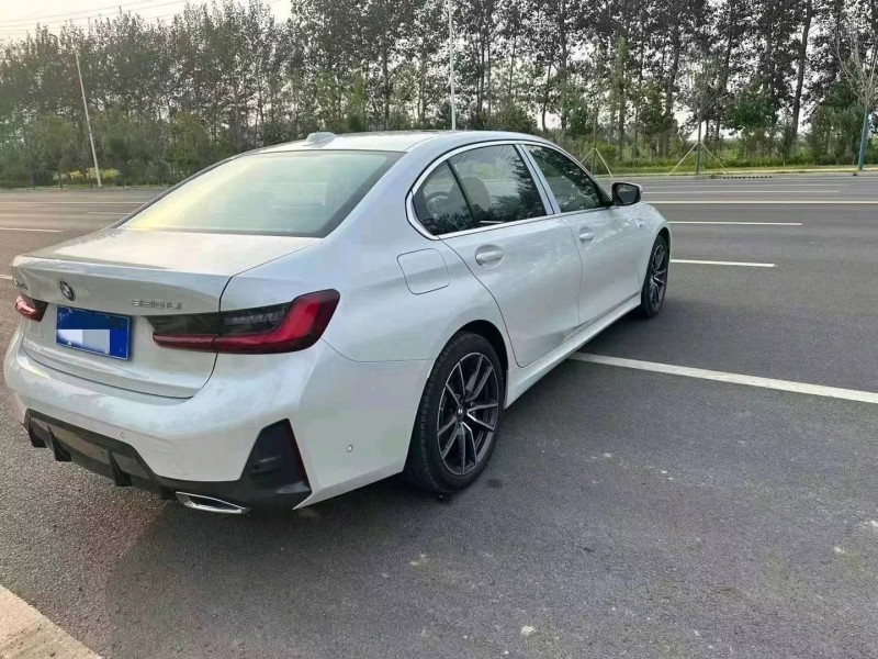 保定24年宝马3系4