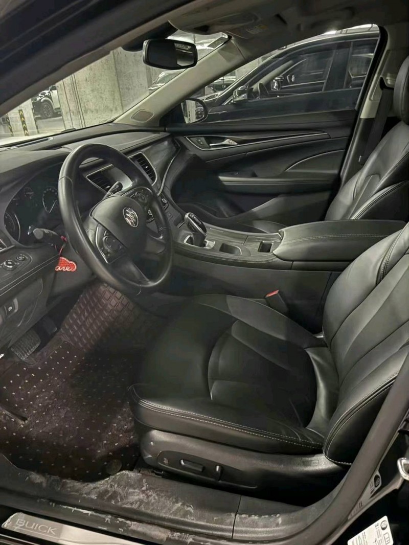 重庆23年别克君越3