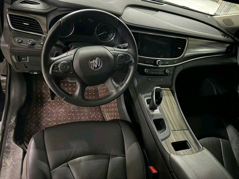 重庆23年别克君越4