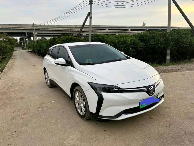 中山23年别克微蓝2