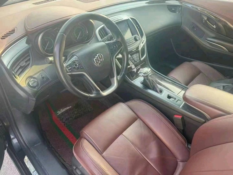 烟台16年别克君越6