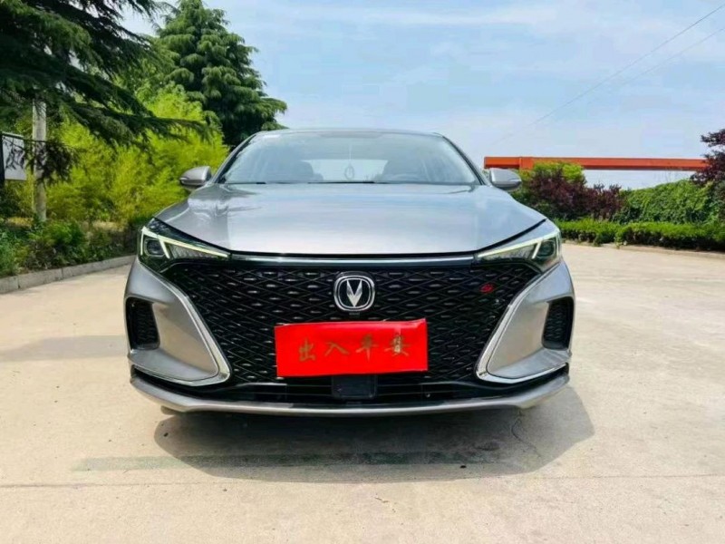 潍坊21年长安汽车逸动1