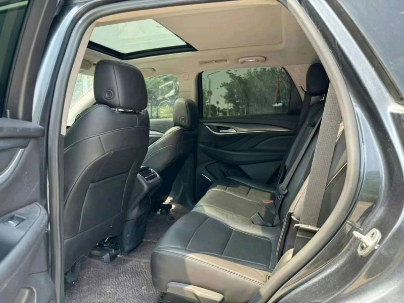 东营20年别克昂科旗6