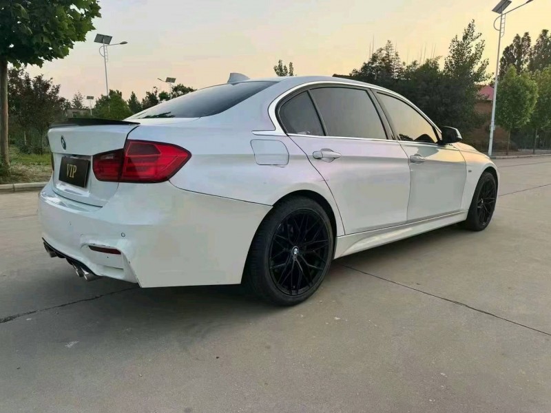 郑州13年宝马3系3