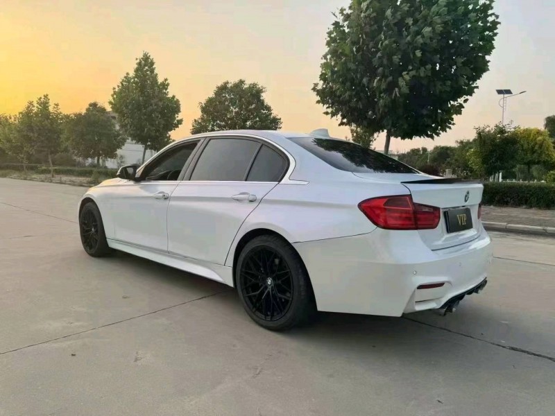 郑州13年宝马3系4