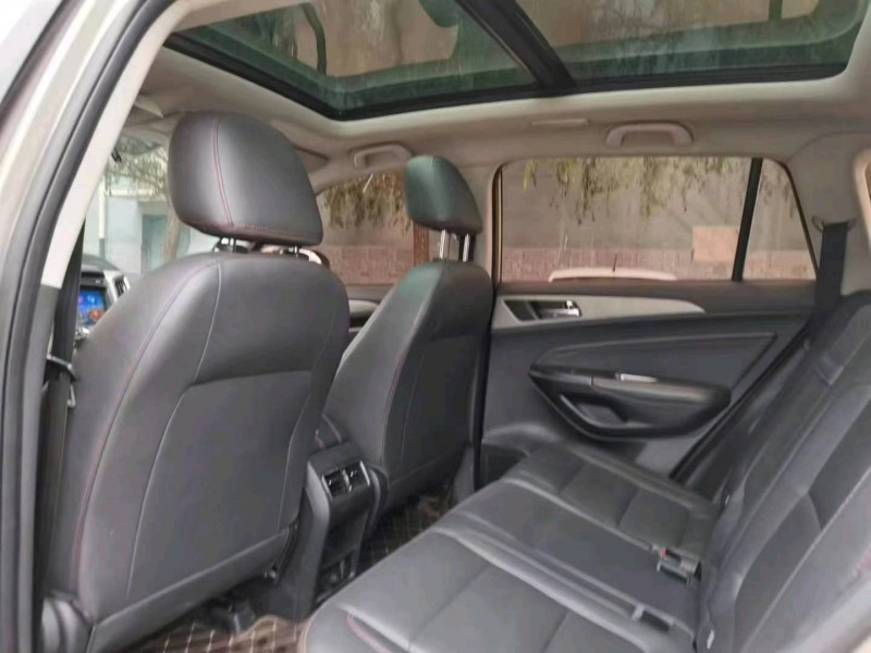 保定17年长安汽车CS756