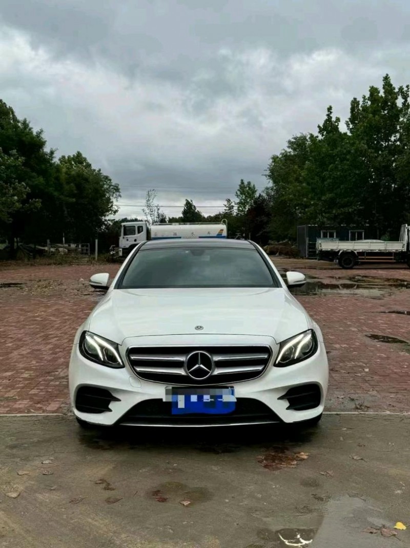 东营18年奔驰E1