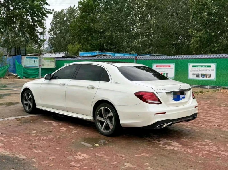 东营18年奔驰E9