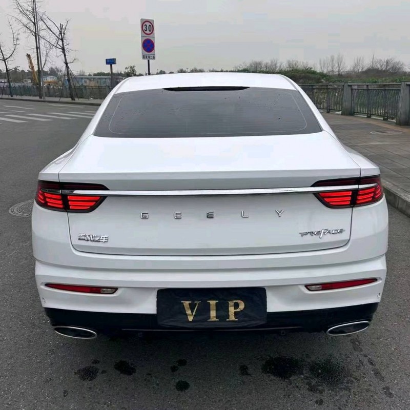 成都21年吉利星瑞8