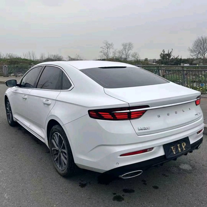 成都21年吉利星瑞9