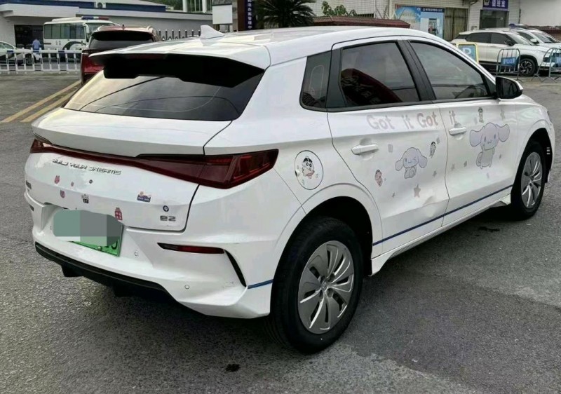 广州22年比亚迪E28