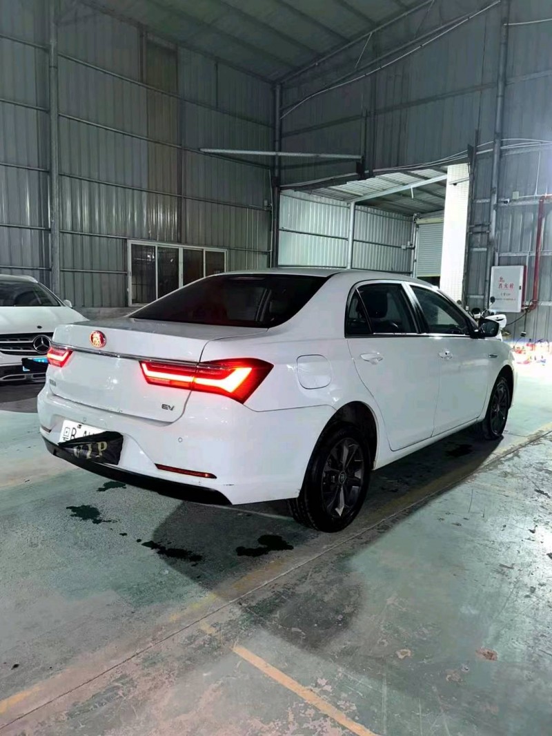 中山21年比亚迪唐9