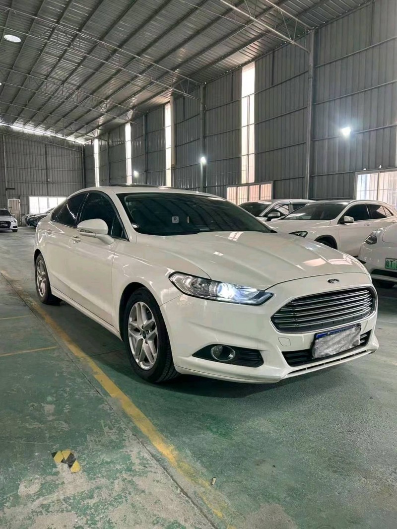 中山16年福特蒙迪欧2