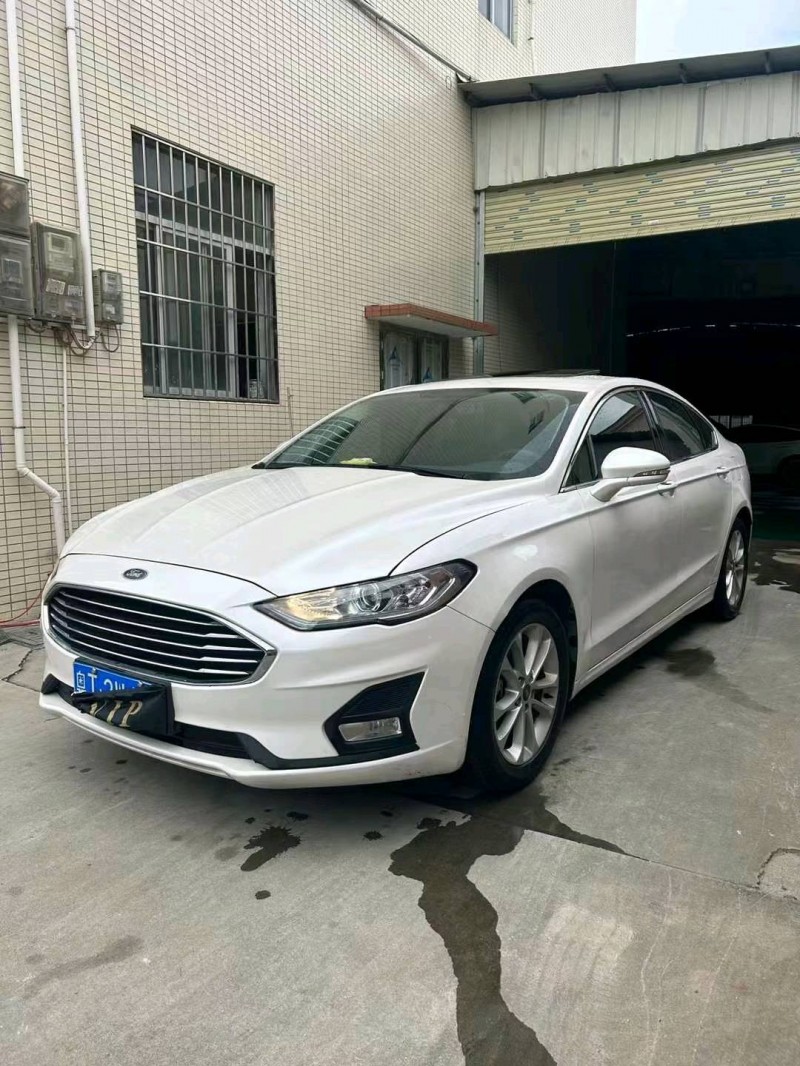 中山21年福特蒙迪欧2