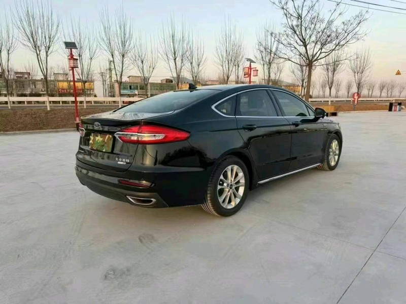 徐州19年福特蒙迪欧8