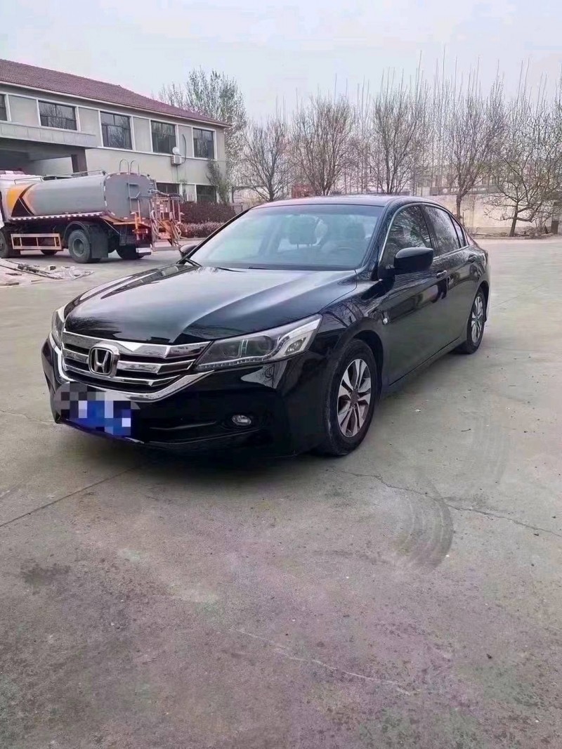 聊城14年本田雅阁2