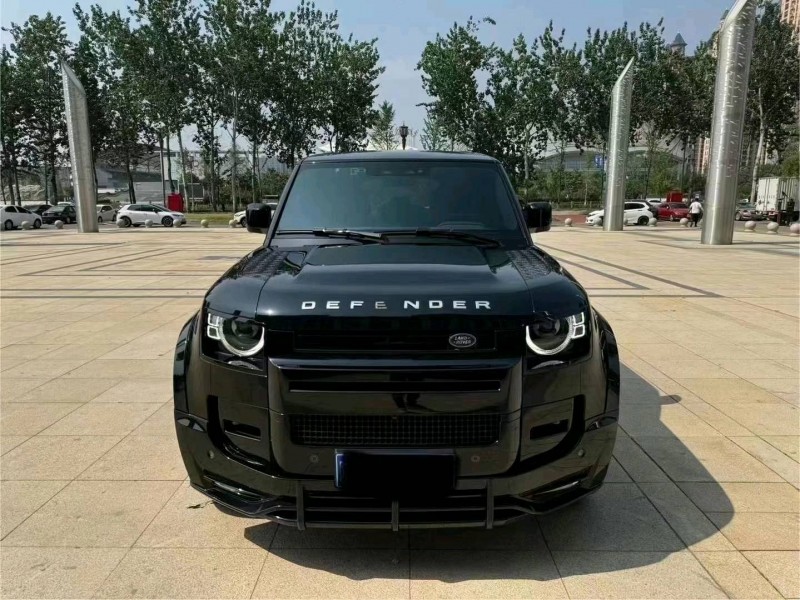 烟台23年路虎卫士1