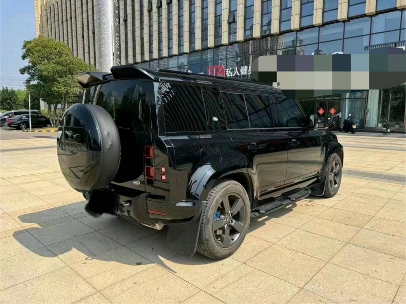 烟台23年路虎卫士5