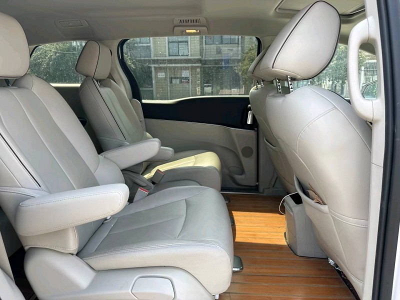 济南20年别克GL84