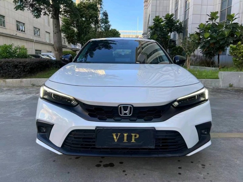 济宁23年本田思域1