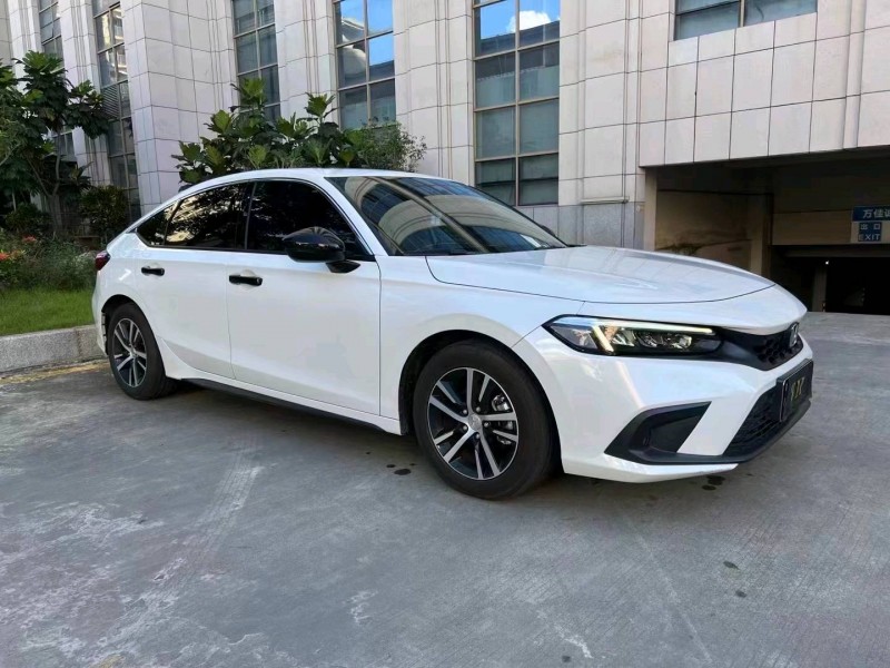 济宁23年本田思域2