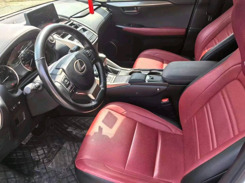 廊坊20年雷克萨斯NX7