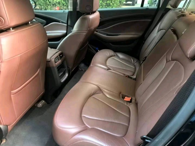 廊坊21年别克昂科威8