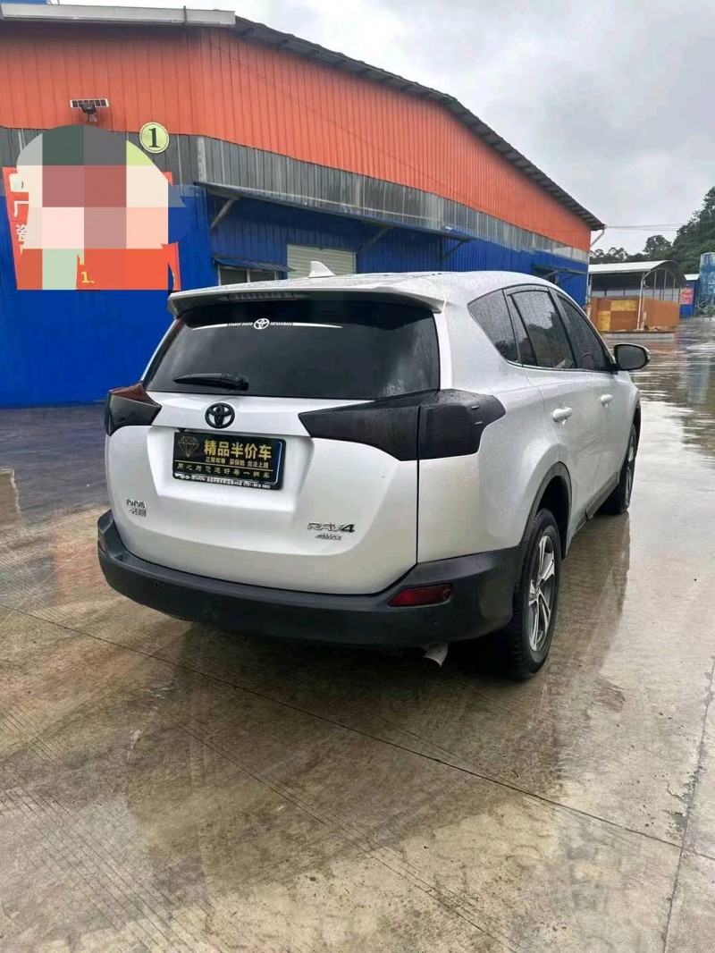 防城港15年豐田RAV48